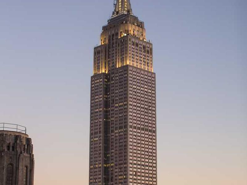 Tzatziki with Warm Pita